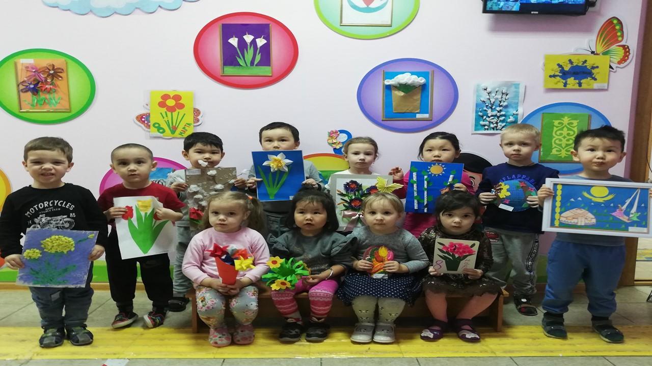 Алғыс айту күні. День благодарности! Выставка детского творчества. Группа "Балапан"
